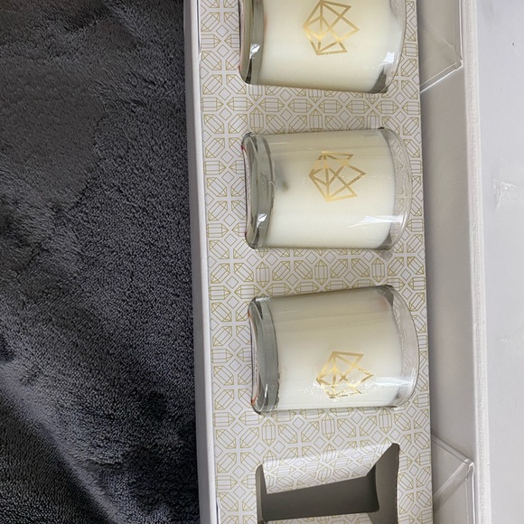 ALUMINUM LIFE ESSENTIAL WELLNESS CANDLES - Picture 3 of 6